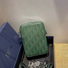 디올 DIOR 21SS 월드투어 오블리크 갤럭시 DR698