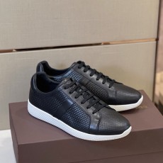 보테가 BOTTEGA VENETA 남성 스니커즈 BV083