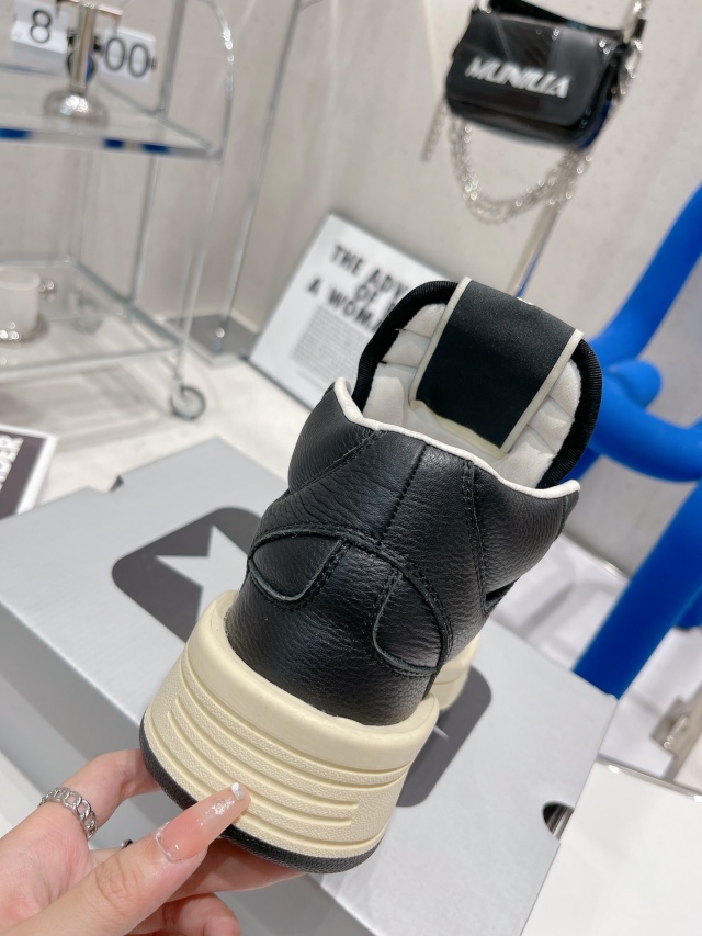 릭오웬스 Rick Owens 남여공용 로우탑 스니커즈 RO139