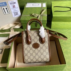 구찌 GUCCI 인터로킹 G 디테일의 미니 토트백 671623 GU01786