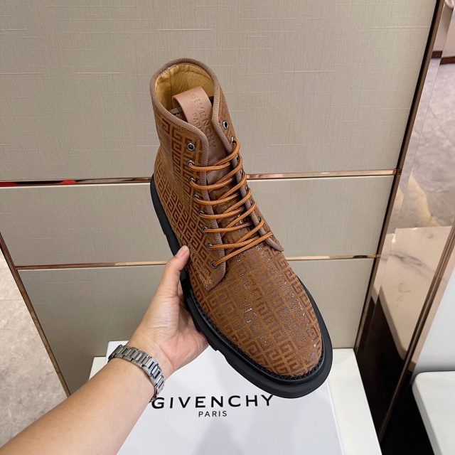 지방시 GIVENCHY 남성 부츠 GV0622