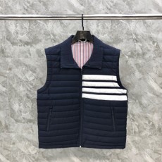 톰브라운 THOMBROWNE 남성 패딩 조끼 T4199