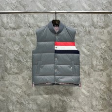 톰브라운 THOMBROWNE 남성 패딩 조끼 T4196