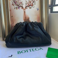 보테가 BOTTEGA VENETA 만두 파우치백 576227 BO0690