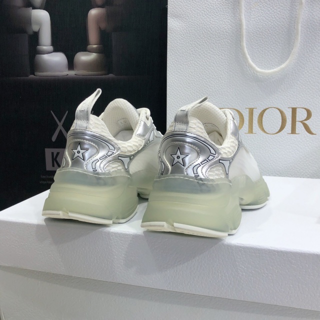 디올 DIOR 여성 스니커즈 D1324