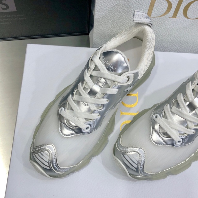 디올 DIOR 여성 스니커즈 D1324