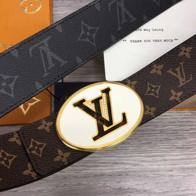 루이비통 LOUIS VUITTON 남성 벨트 LV0511