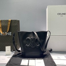 셀린느 CELINE 퀴르 트리오페 버킷백  CL0506