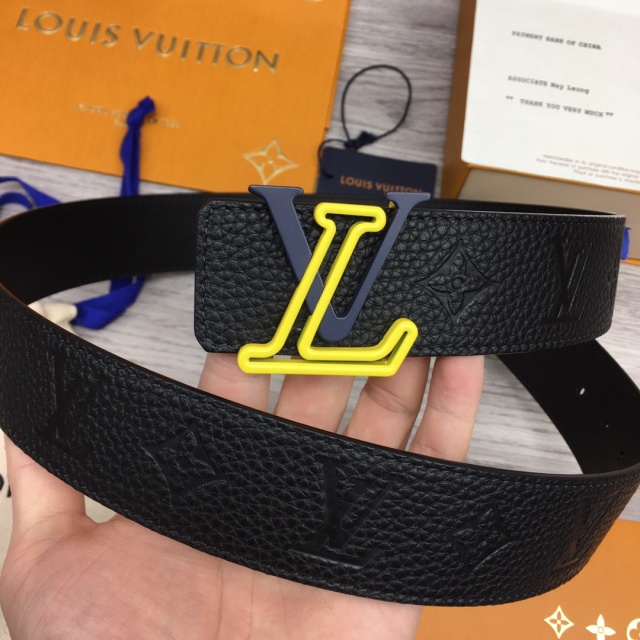 루이비통 LOUIS VUITTON 남성 벨트 LV0540