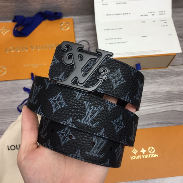 루이비통 LOUIS VUITTON 남성 벨트 LV0538