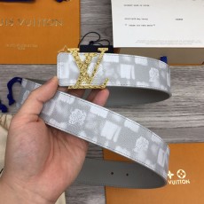 루이비통 LOUIS VUITTON 남성 양면 벨트 LV0554