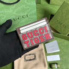 구찌 GUCCI 타이거 카드지갑 673002 GU0864