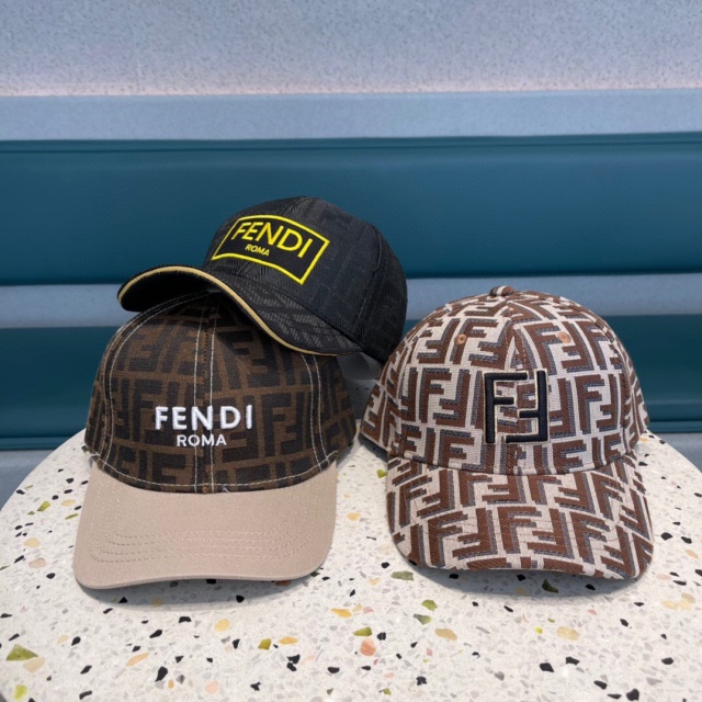 펜디 FENDI 남여공용 볼캡 모자 F0078