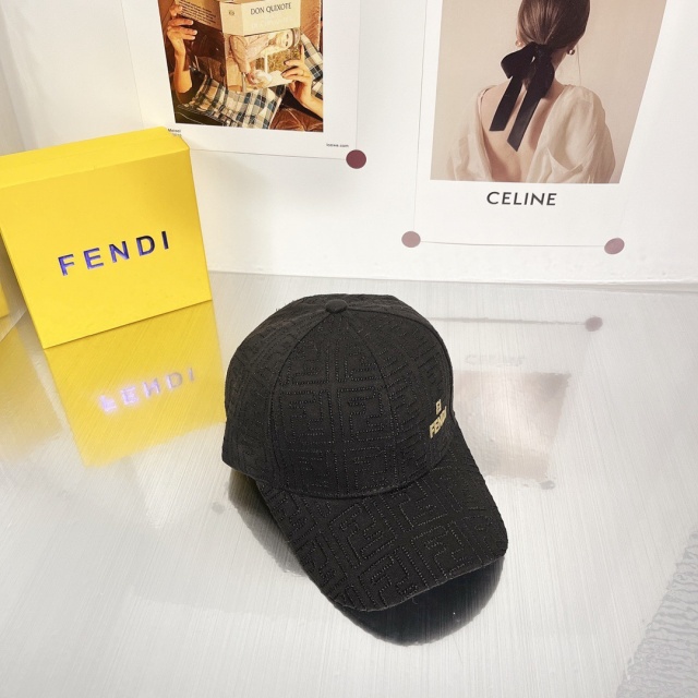 펜디 FENDI 남여공용 볼캡 모자 F0085