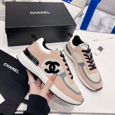 샤넬 CHANEL 여성 트레이너 스니커즈 C02052