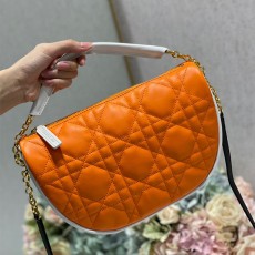 디올 DIOR 21SS 미디엄 호보백 DR740