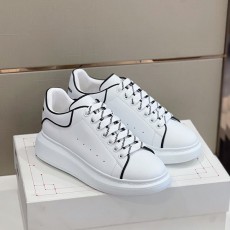 매퀸 Mcqueen 남여공용 오버솔 스니커즈 M378