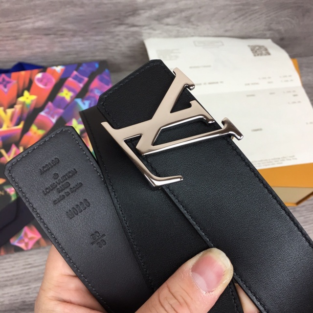 루이비통 LOUIS VUITTON 남성 벨트 LV0619