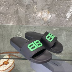 발렌시아가 Balenciaga 남여공용 슬라이드 슬리퍼 BG0702