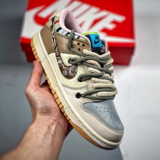 나이키 NIKE 덩크로우 레트로 프리미엄 지브라 DH7913-001 NK0511