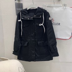 몽클레어 Moncler 여성 바람막이 자켓 M02273