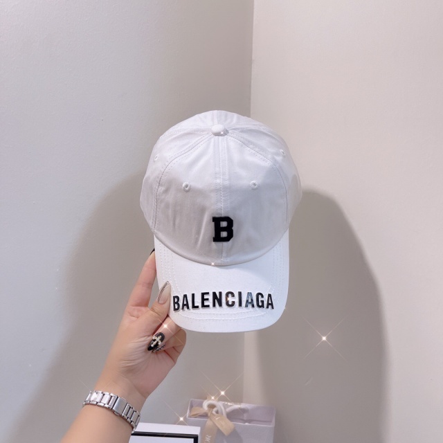 발렌시아가 Balenciaga 남여공용 볼캡 모자 BG0135