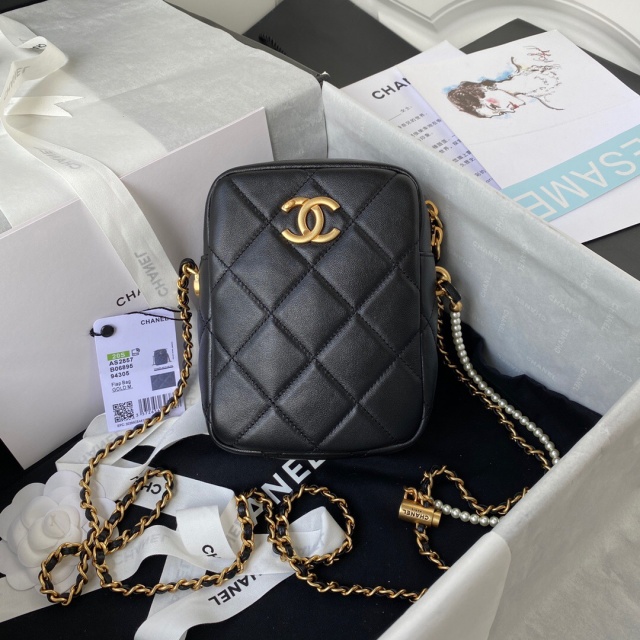 샤넬 CHANEL 미니 카메라 케이스 AS2857 C2274