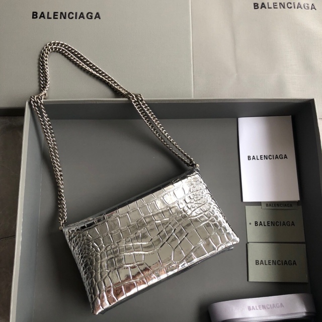 발렌시아가 Balenciaga 트리플렛 숄더백 BC0509