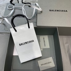 발렌시아가 Balenciaga 미니 핸드폰 케이스 BC0530