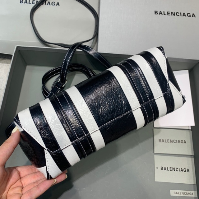 발렌시아가 Balenciaga 바베스 미디엄 토트백 BC0560