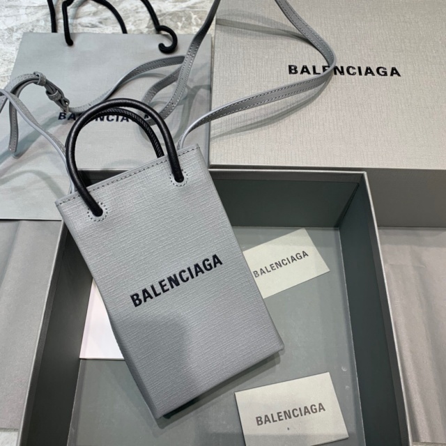 발렌시아가 Balenciaga 미니 핸드폰 케이스 BC0548