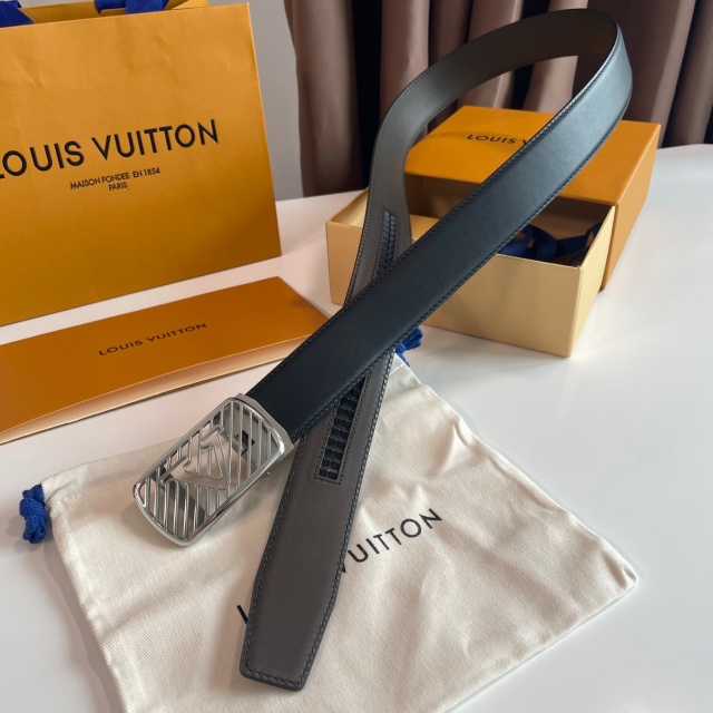 루이비통 LOUIS VUITTON 남성 벨트 LV0625