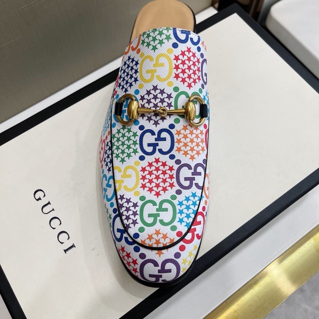 구찌 GUCCI 인터로킹 슬리퍼 G2948