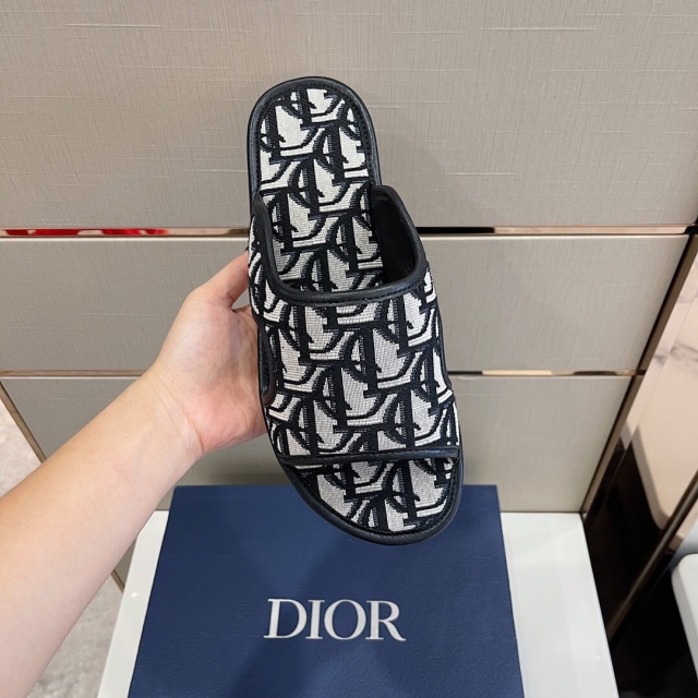 디올 DIOR 남성 슬라이드 슬리퍼 D1410