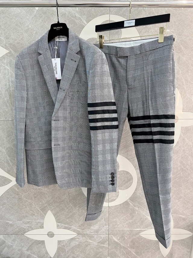 톰브라운 THOMBROWNE 남성 9부 팬츠  T4279