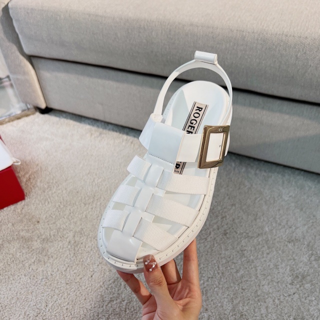 로저비비에 ROGER VIVIER 여성 샌들  RV135