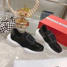 로저비비에 ROGER VIVIER 여성 버클 스니커즈 RV148