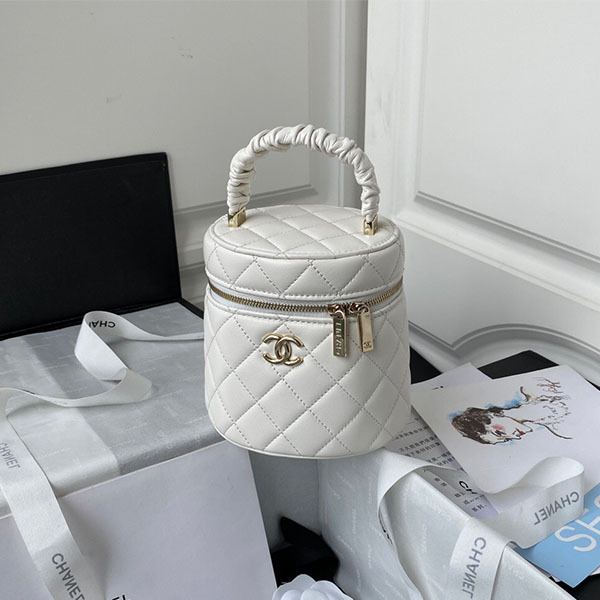 샤넬 CHANEL 램스킨 코스메틱 케이스 AP2730 C2312