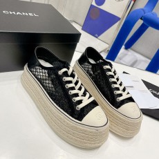 샤넬 CHANEL 여성 레이스업 스니커즈 C0932