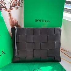 보테가 BOTTEGA VENETA 인트레치아토 클러치백 649616 BO0822