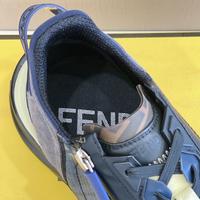 펜디 FENDI 남성 스니커즈 F190