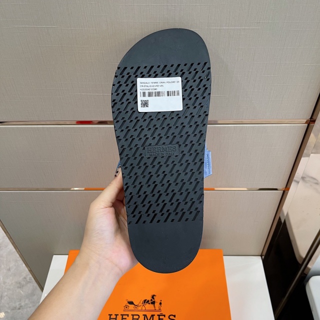 에르메스 HERMES 남여공용 시프레 샌들 H08611