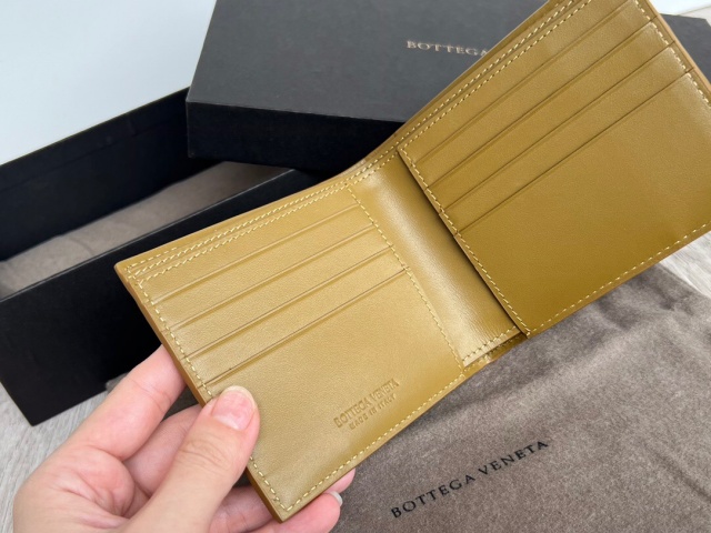 보테가 BOTTEGA VENETA  남성  반지갑 BO0771