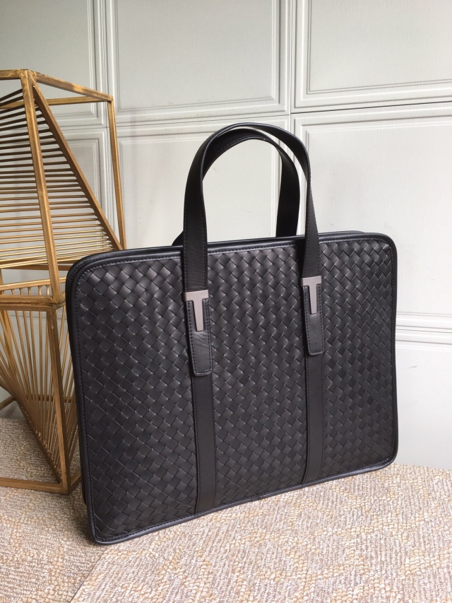 보테가 BOTTEGA VENETA  남성 가죽 서류백 BO0870