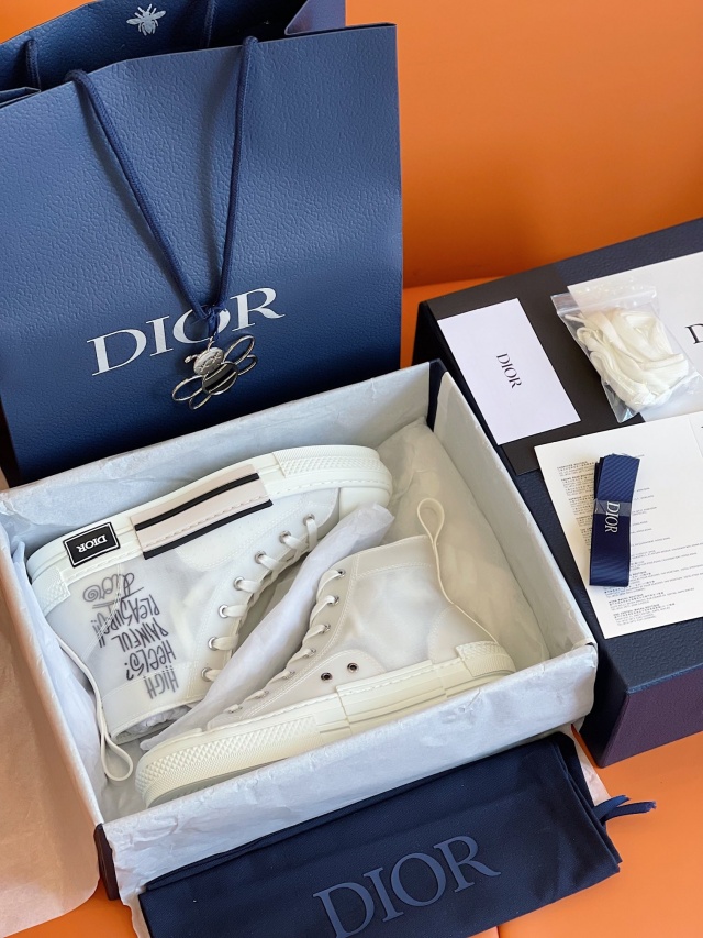 디올 DIOR 남여공용 오블리크 하이탑 스니커즈 D1497