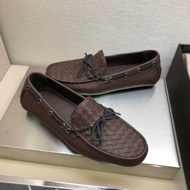 보테가 BOTTEGA VENETA 남성 드라이빙 로퍼 BV1566