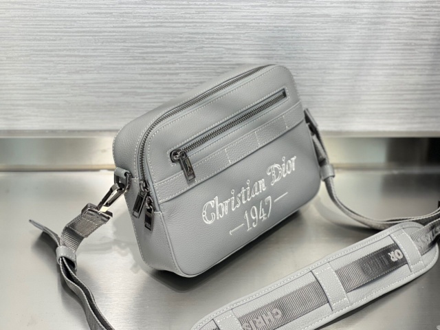 디올 DIOR 사파리 메신저백 1ESPO206 DR900