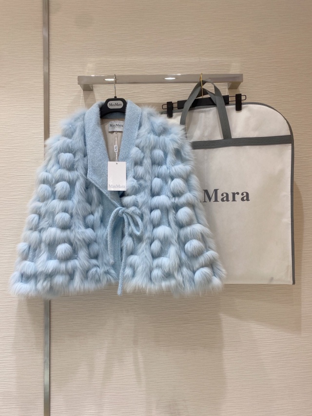 막스마라 MAXMARA 여성 퍼 코트  SM0491