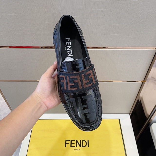 펜디 FENDI 남성 더비슈즈  F230