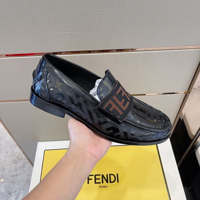 펜디 FENDI 남성 더비슈즈  F230